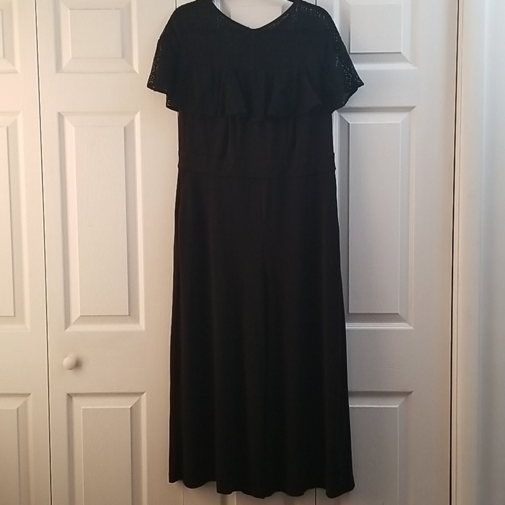 Black sleeveless wide leg calf  length jumpsuit